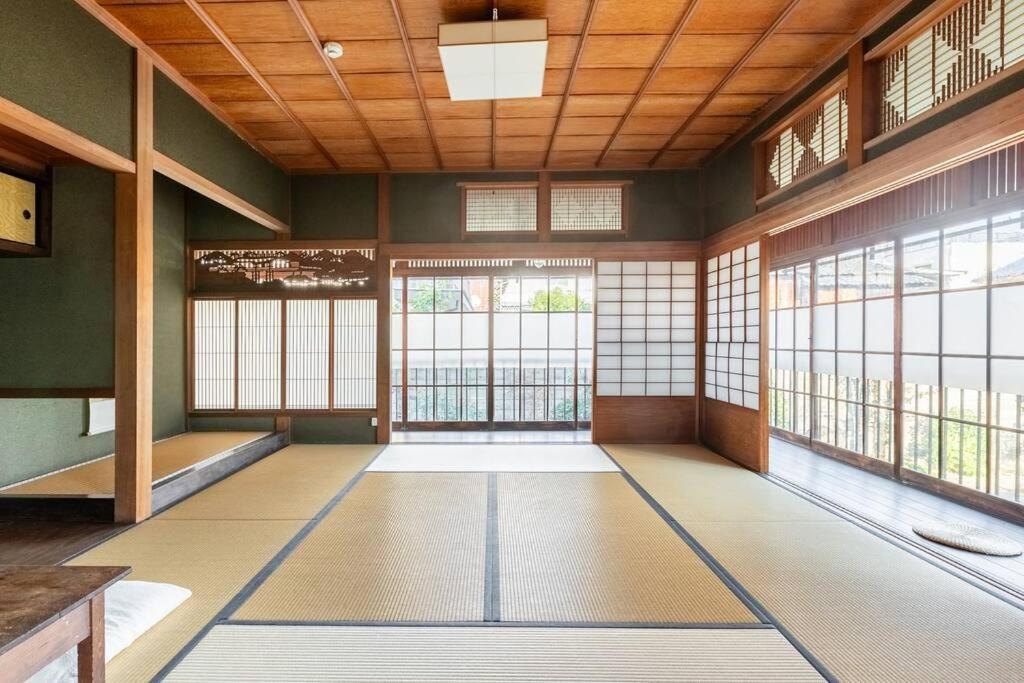 日々の宿: 宇野駅から車で5分 直島へ 最大7名様 古民家貸切 一棟貸し Tamana Exterior foto